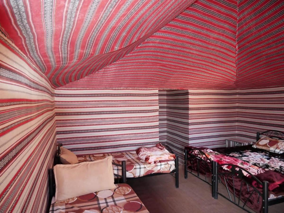 Oryx Camp Hotel Wadi Rum Exterior photo